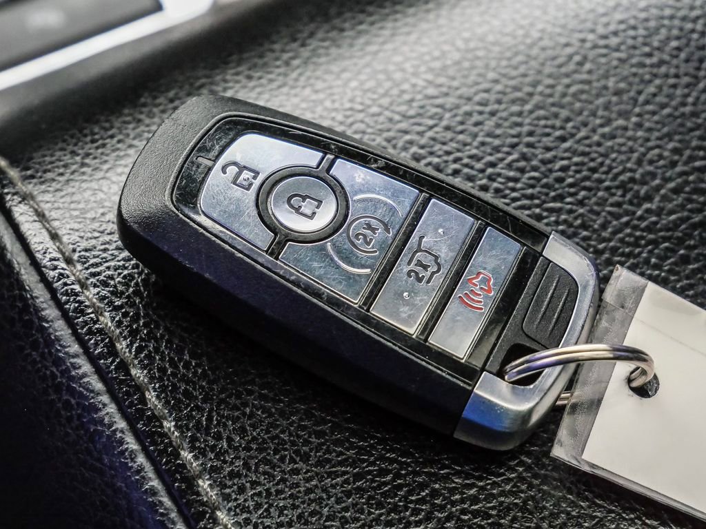 Used 2018 Ford Expedition Limited w/ Equipment Group 301A image 37