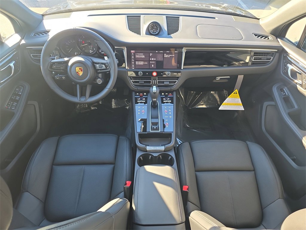 New 2026 Porsche Macan image 20