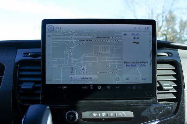 Used 2024 Ford Transit 350 XLT image 19