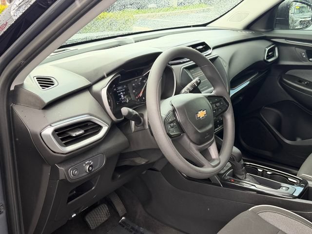 Used 2021 Chevrolet TrailBlazer LS FWD image 10