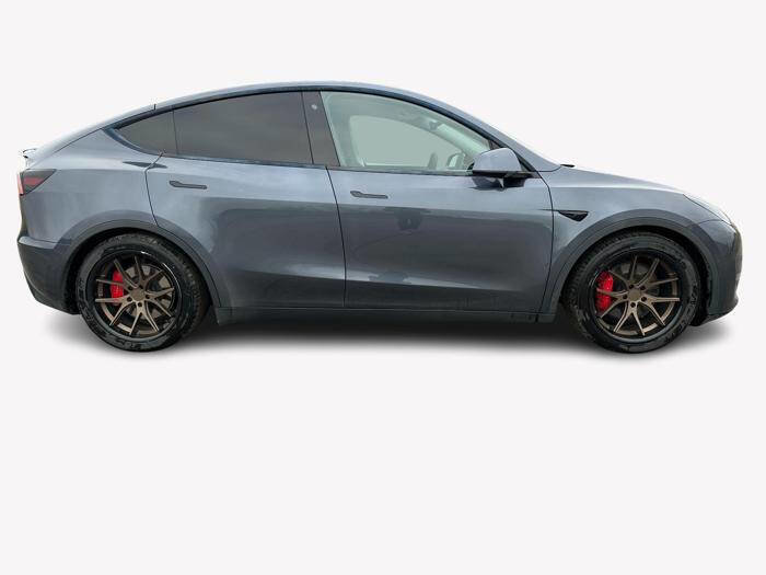 Used 2020 Tesla Model Y Performance image 7