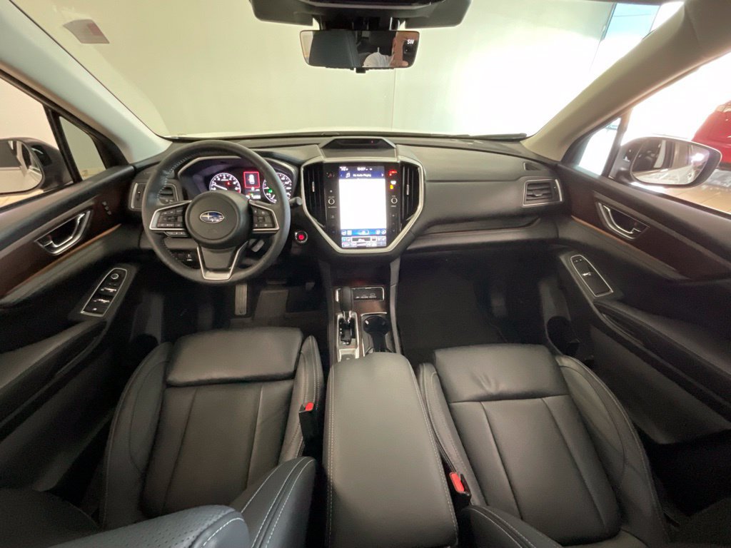 Used 2023 Subaru Ascent Touring AWD/4WD image 9
