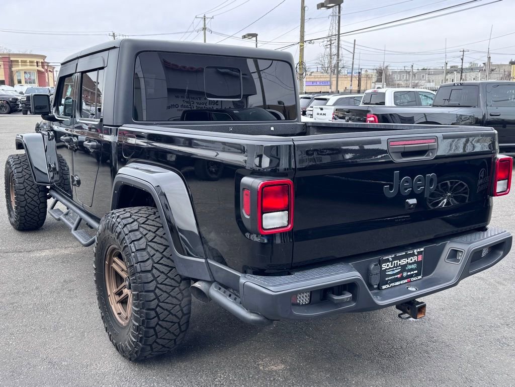 Certified 2022 Jeep Gladiator Willys image 5
