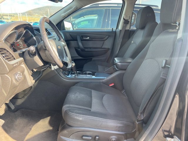 Used 2017 Chevrolet Traverse LT w/ Graphite Special Edition image 9