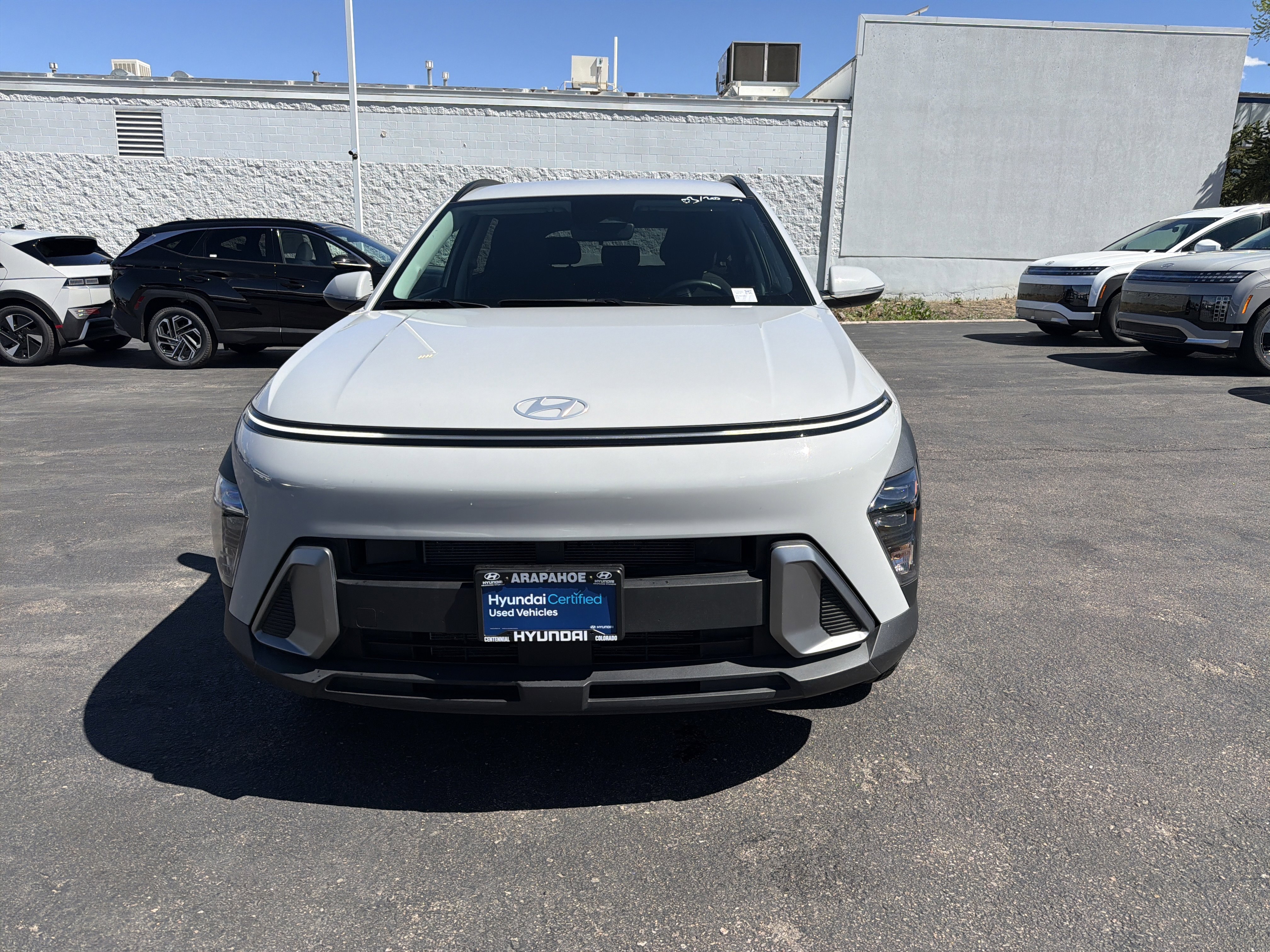 Used 2025 Hyundai Kona SEL image 1