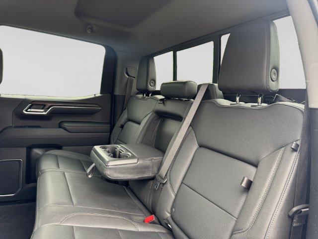 Used 2024 GMC Sierra 1500 SLT w/ SLT Premium Plus Package AWD/4WD image 18