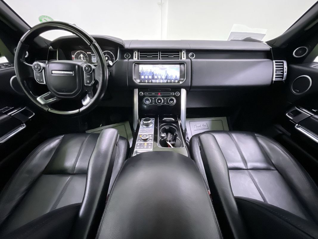 Used 2017 Land Rover Range Rover image 18