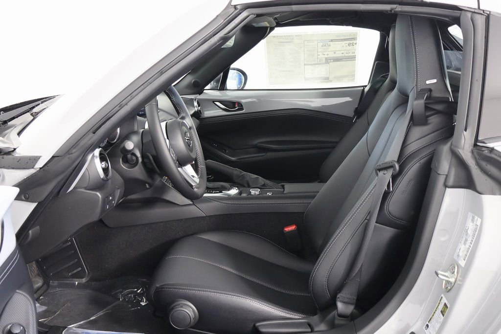 New 2026 MAZDA MX-5 Miata RF Grand Touring image 5