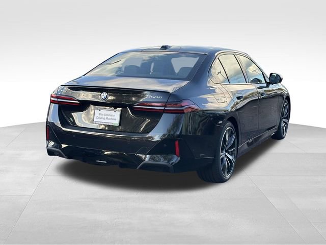 New 2026 BMW 550e xDrive image 4