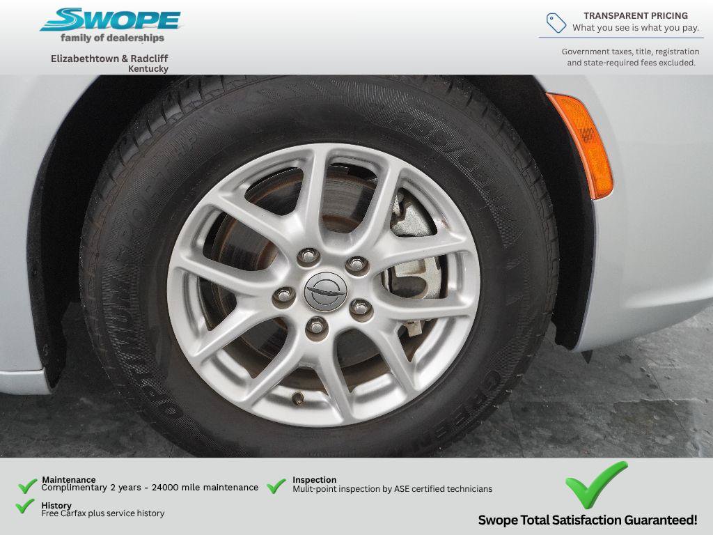 Used 2024 Chrysler Pacifica Touring-L FWD image 28