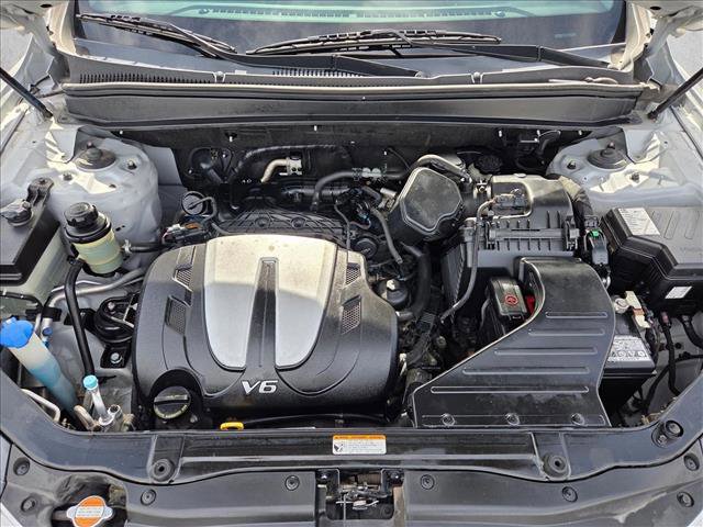 Used 2011 Hyundai Santa Fe SE image 21