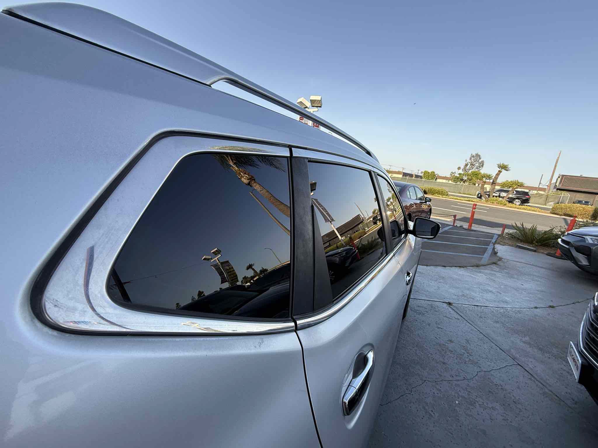 Used 2017 Nissan Rogue SV FWD image 23