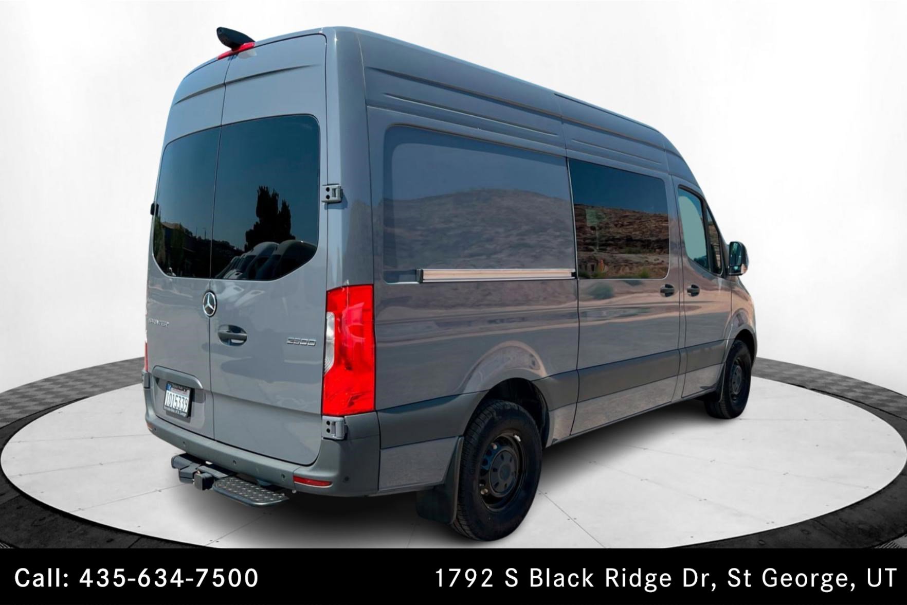 Used 2025 Mercedes-Benz Sprinter 2500 image 5