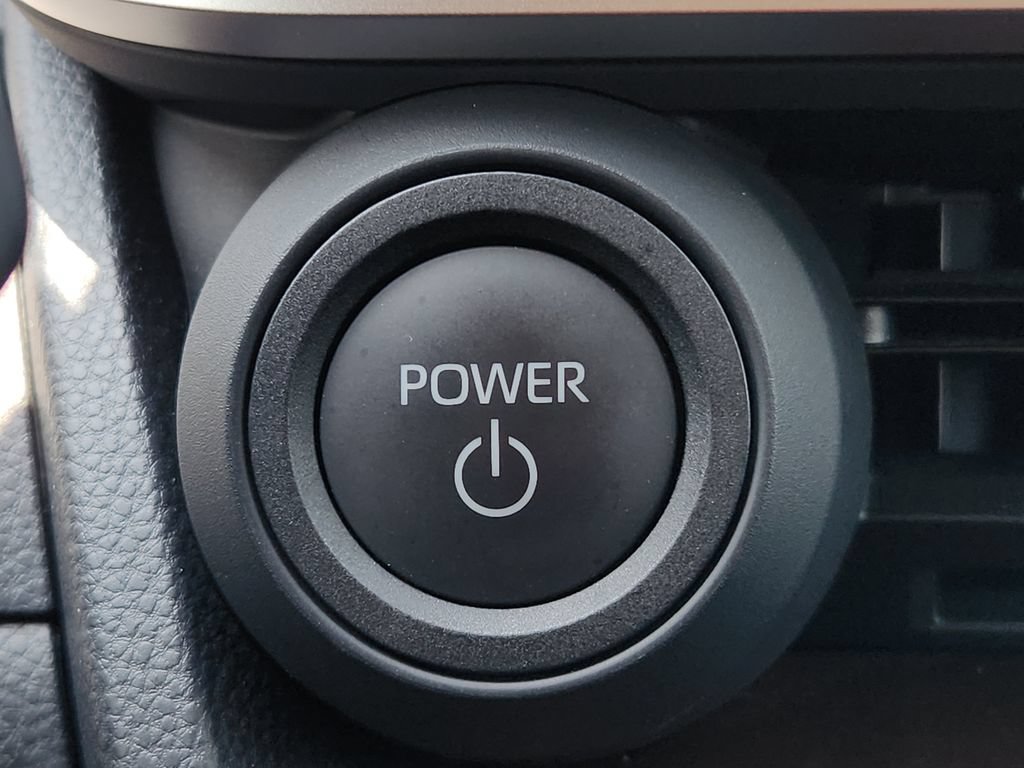 Used 2025 Toyota Prius Plug-In Hybrid FWD image 23