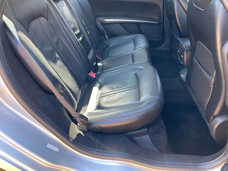 Used 2013 Lincoln MKZ image 15