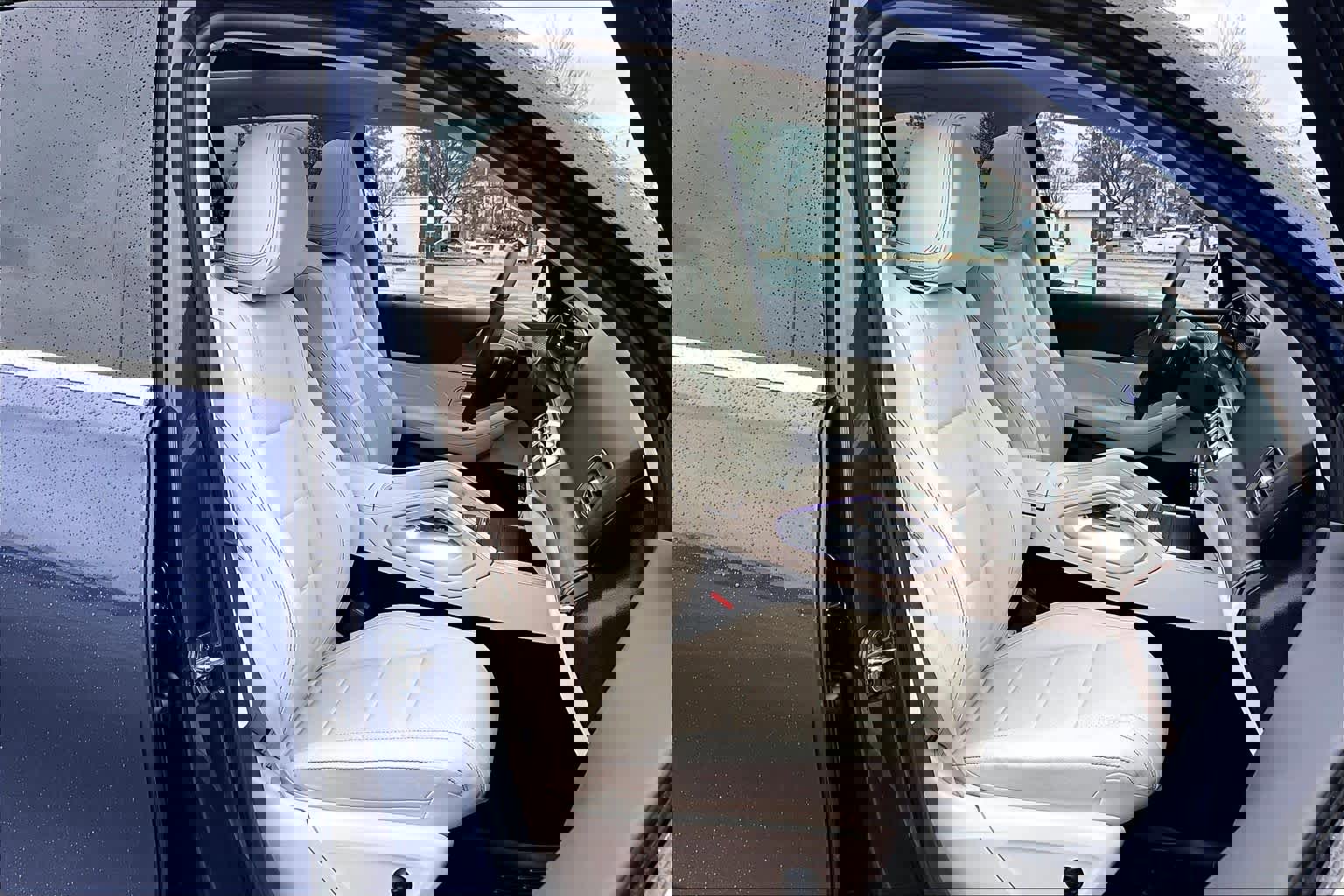 Used 2025 Mercedes-Benz GLE 450e 4MATIC image 9