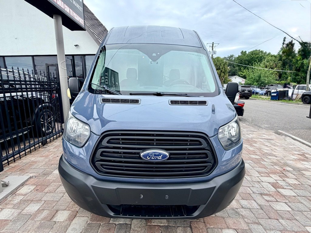 Used 2019 Ford Transit 250 148 High Roof Extended RWD image 3