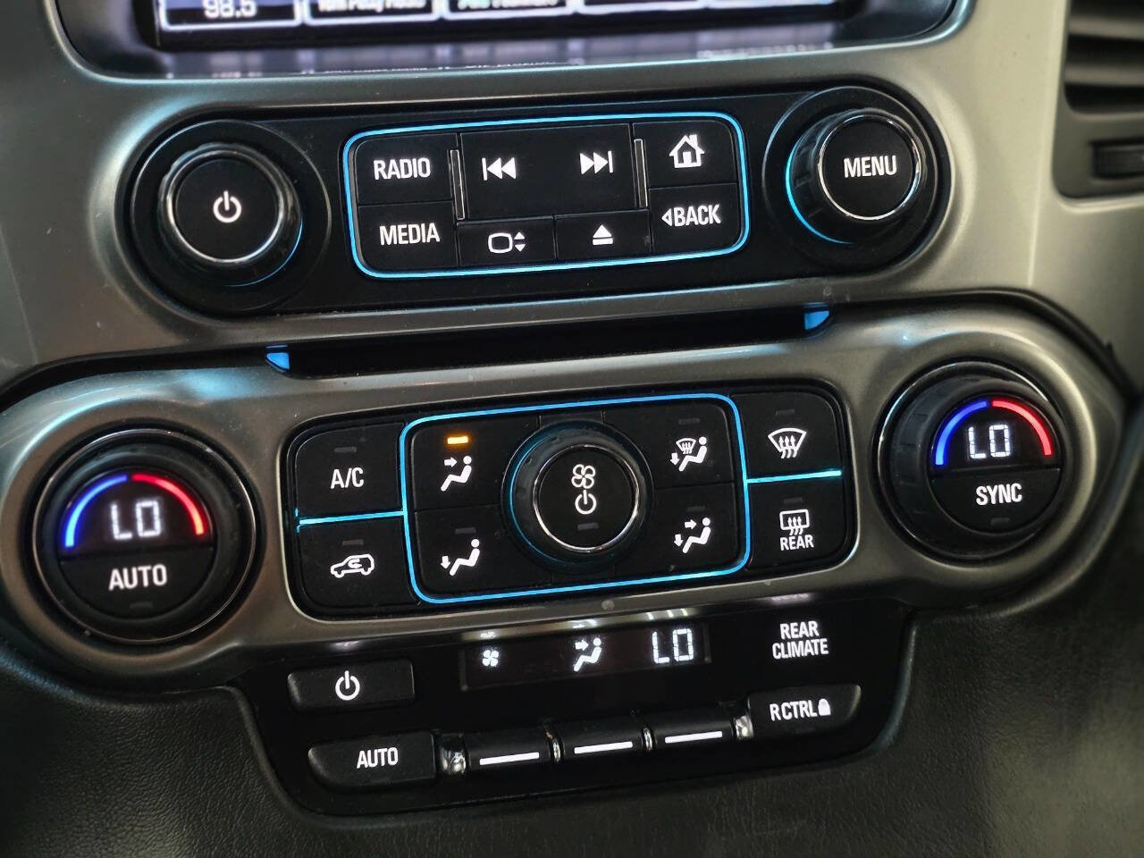 Used 2016 Chevrolet Tahoe LS image 21