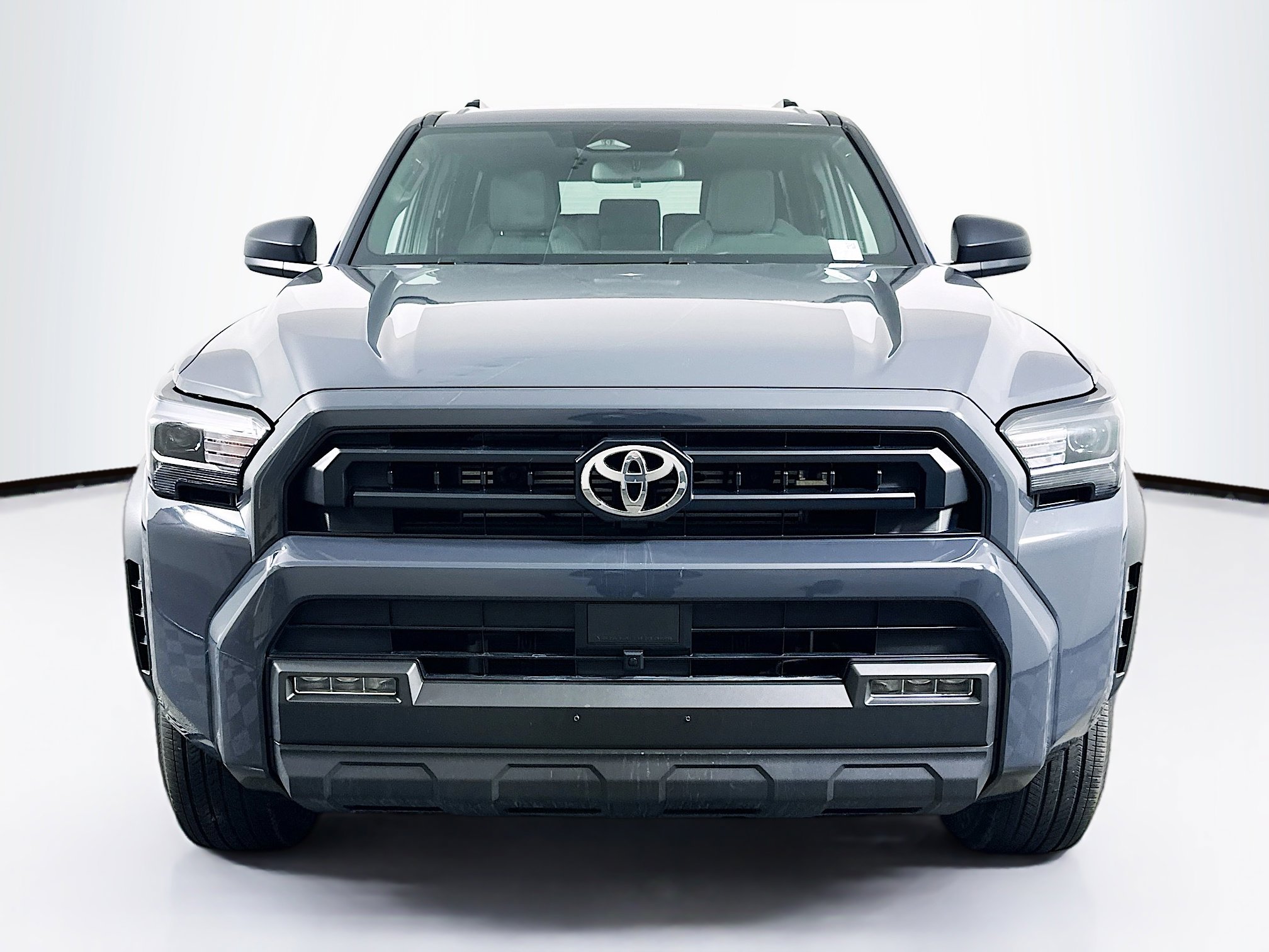 Used 2025 Toyota 4Runner SR5 image 2