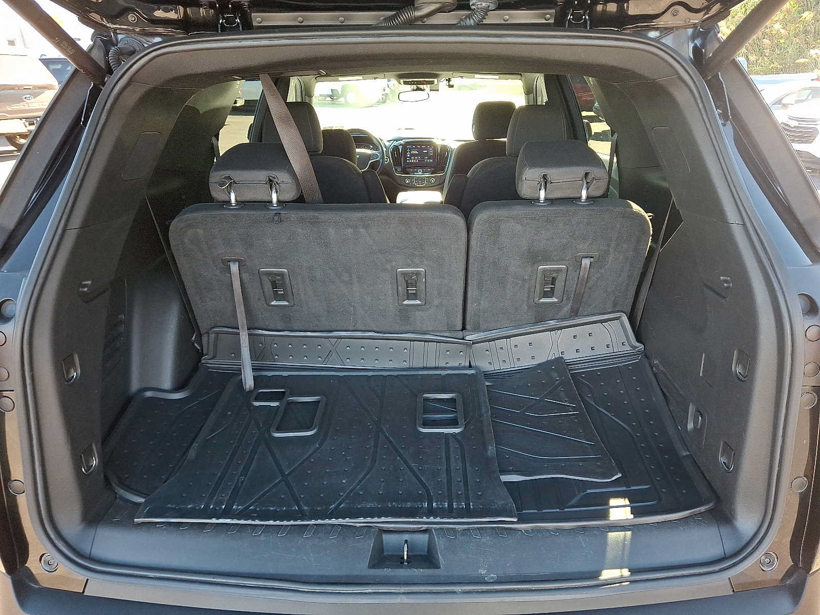 Used 2022 Chevrolet Traverse LT AWD/4WD image 27
