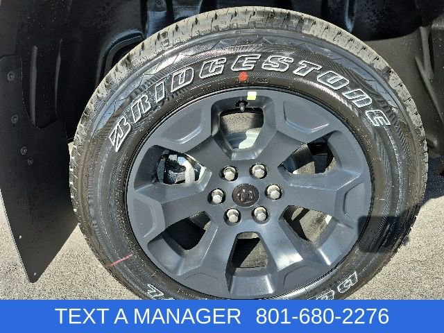New 2026 RAM 1500 4x4 Crew Cab image 9