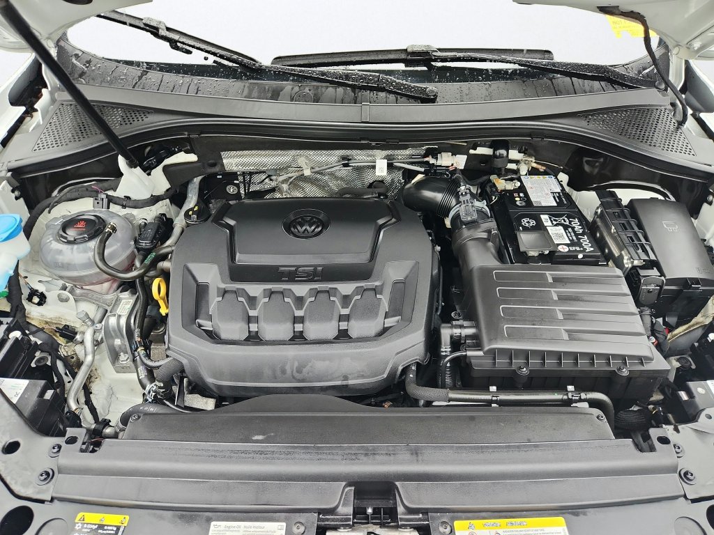 Certified 2024 Volkswagen Tiguan Wolfsburg Edition AWD/4WD image 32