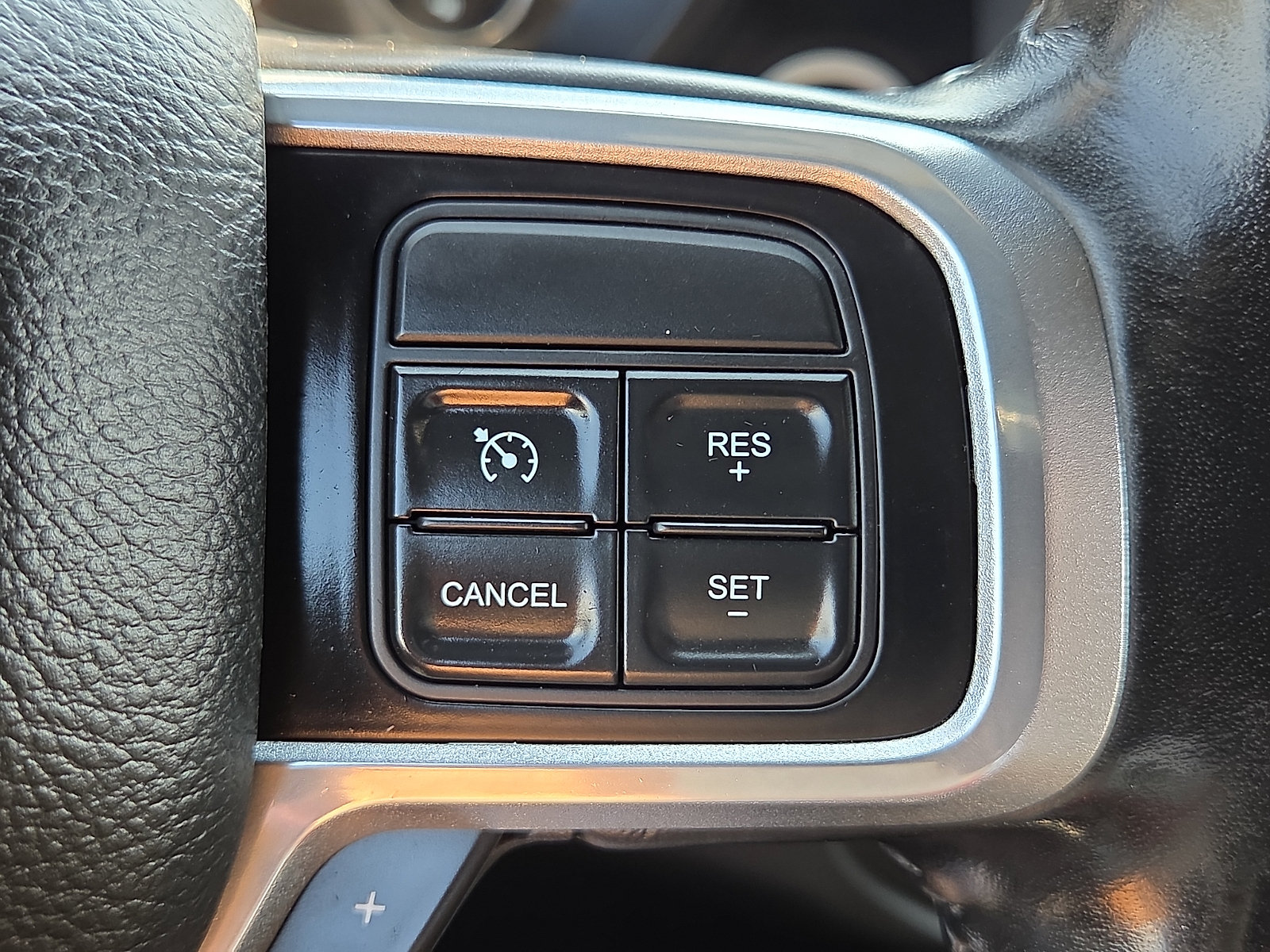 Used 2020 RAM 2500 Laramie w/ Night Edition AWD/4WD image 22
