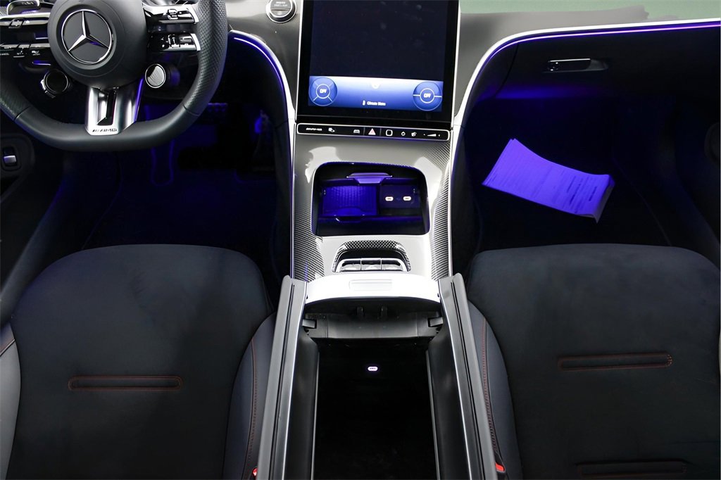 Used 2025 Mercedes-Benz CLE 53 AMG 4MATIC Cabriolet image 19