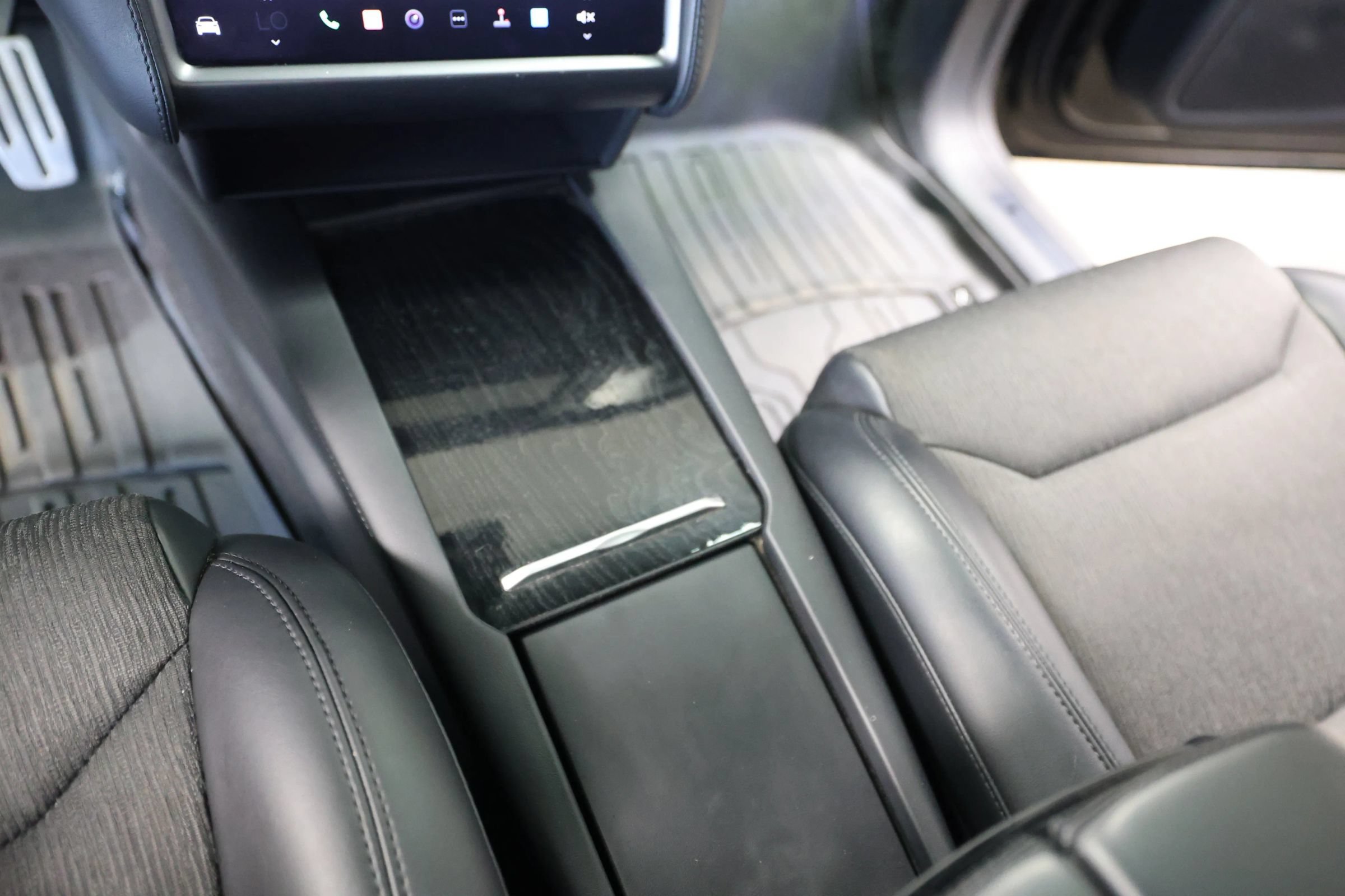 Used 2017 Tesla Model X P100D AWD/4WD image 32