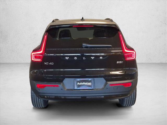 New 2026 Volvo XC40 B5 Core w/ Protection Package Premier AWD/4WD image 8