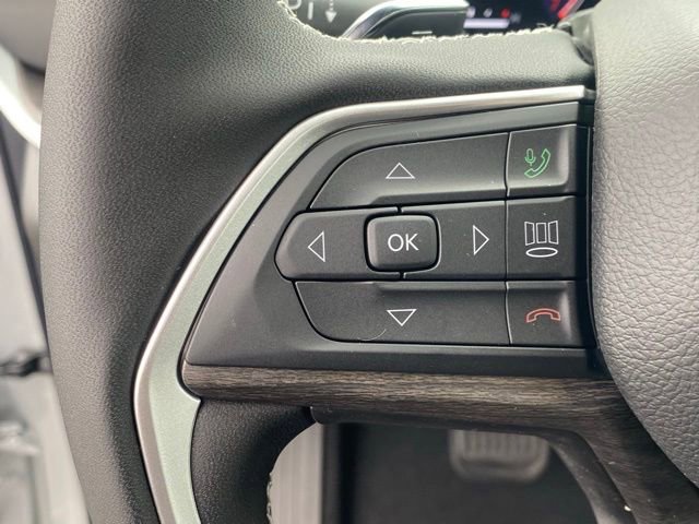 New 2025 Jeep Grand Cherokee L Limited w/ Luxury Tech Group II image 18