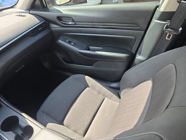 Certified 2025 Nissan Altima 2.5 S FWD image 15