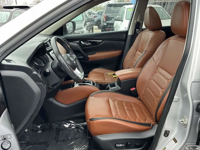 Used 2017 Nissan Rogue SL w/ SL Premium Package image 18