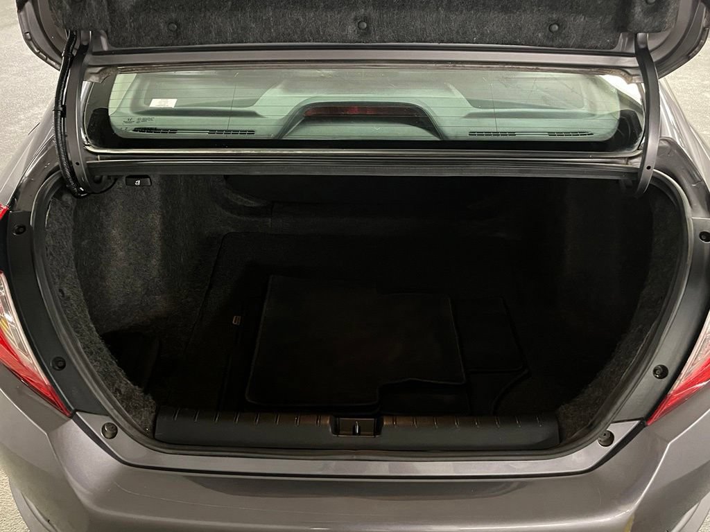 Used 2018 Honda Civic LX image 31