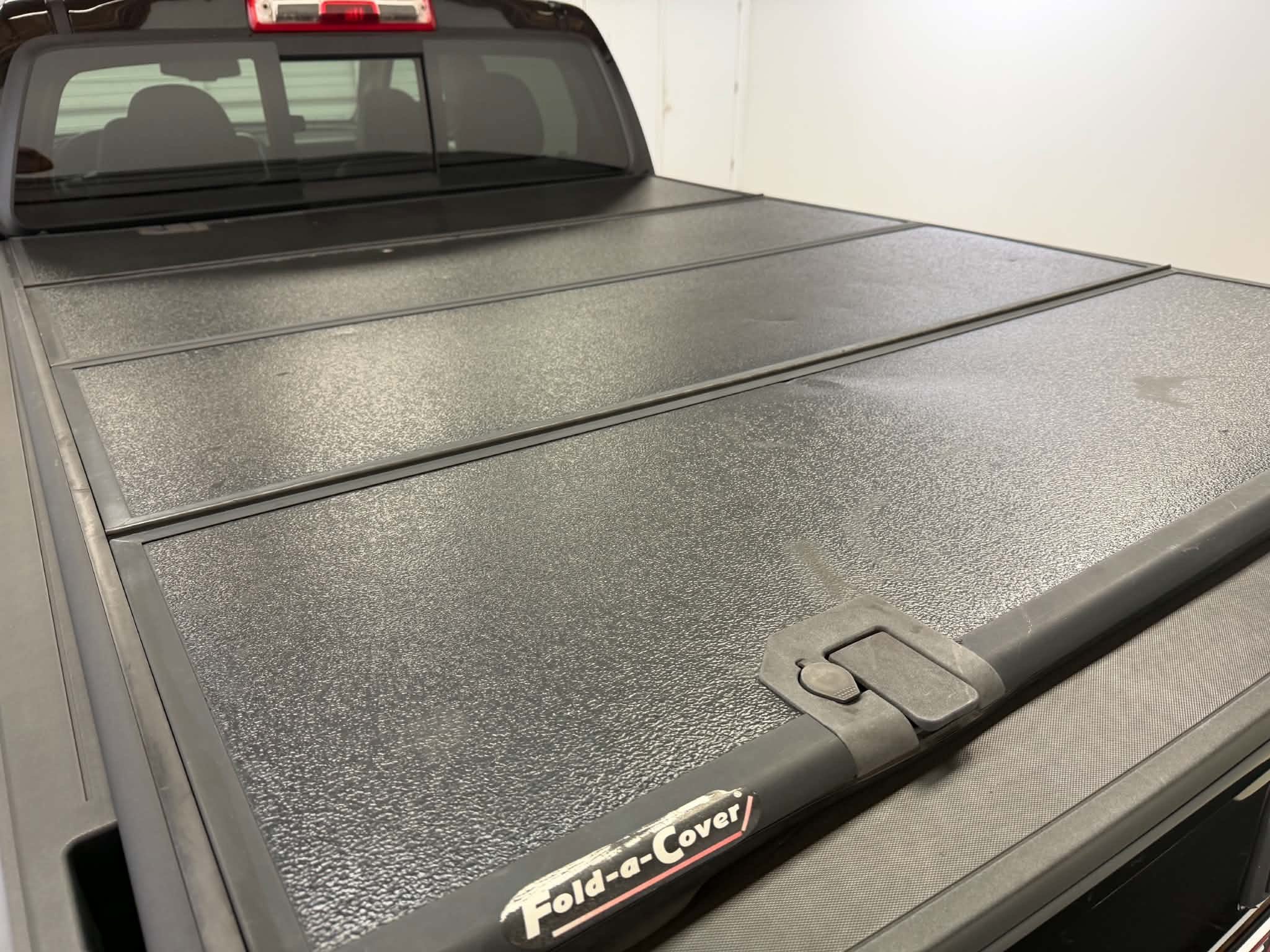 Used 2015 GMC Canyon SLT w/ Driver Alert Package AWD/4WD image 6