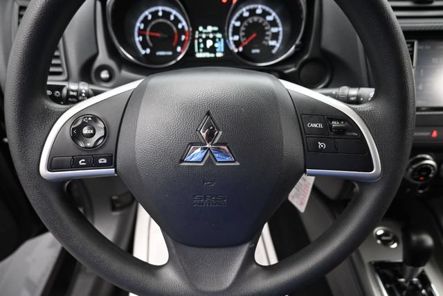 Used 2025 Mitsubishi Outlander Sport ES AWD/4WD image 14