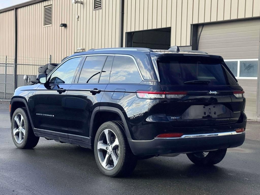 Used 2023 Jeep Grand Cherokee 4WD 4xe image 8