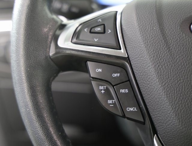 Used 2024 Ford Edge Titanium image 6