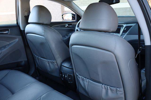 Used 2012 Hyundai Sonata SE w/ Ultimate Pkg FWD image 19