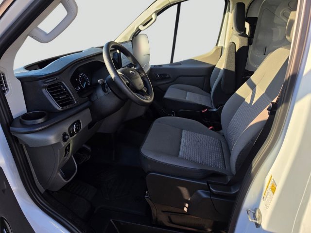 Used 2024 Ford E-Transit Low Roof RWD image 20