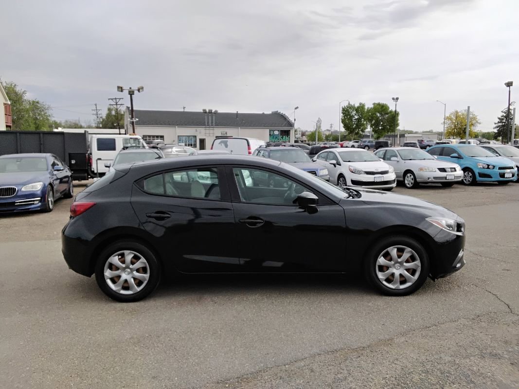 Used 2014 MAZDA MAZDA3 i Sport image 4