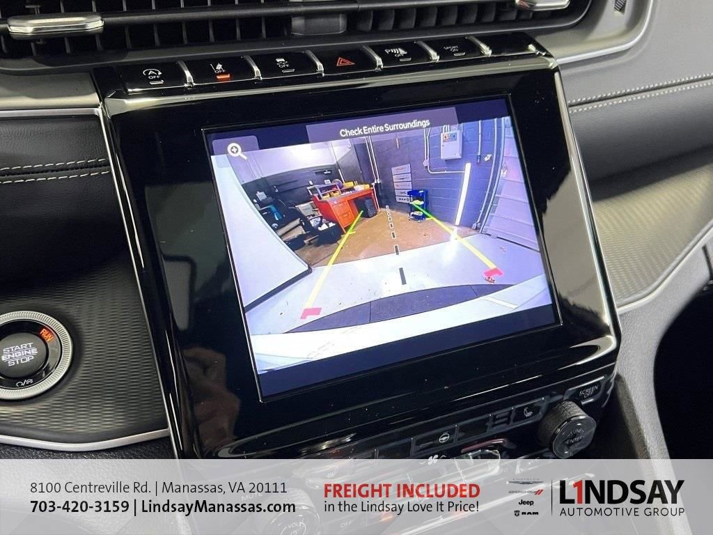 New 2025 Jeep Grand Cherokee L Laredo w/ Luxury Tech Group I image 31