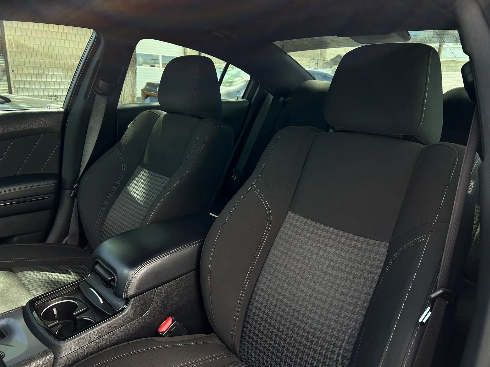 Used 2023 Dodge Charger SXT w/ Blacktop Package image 17
