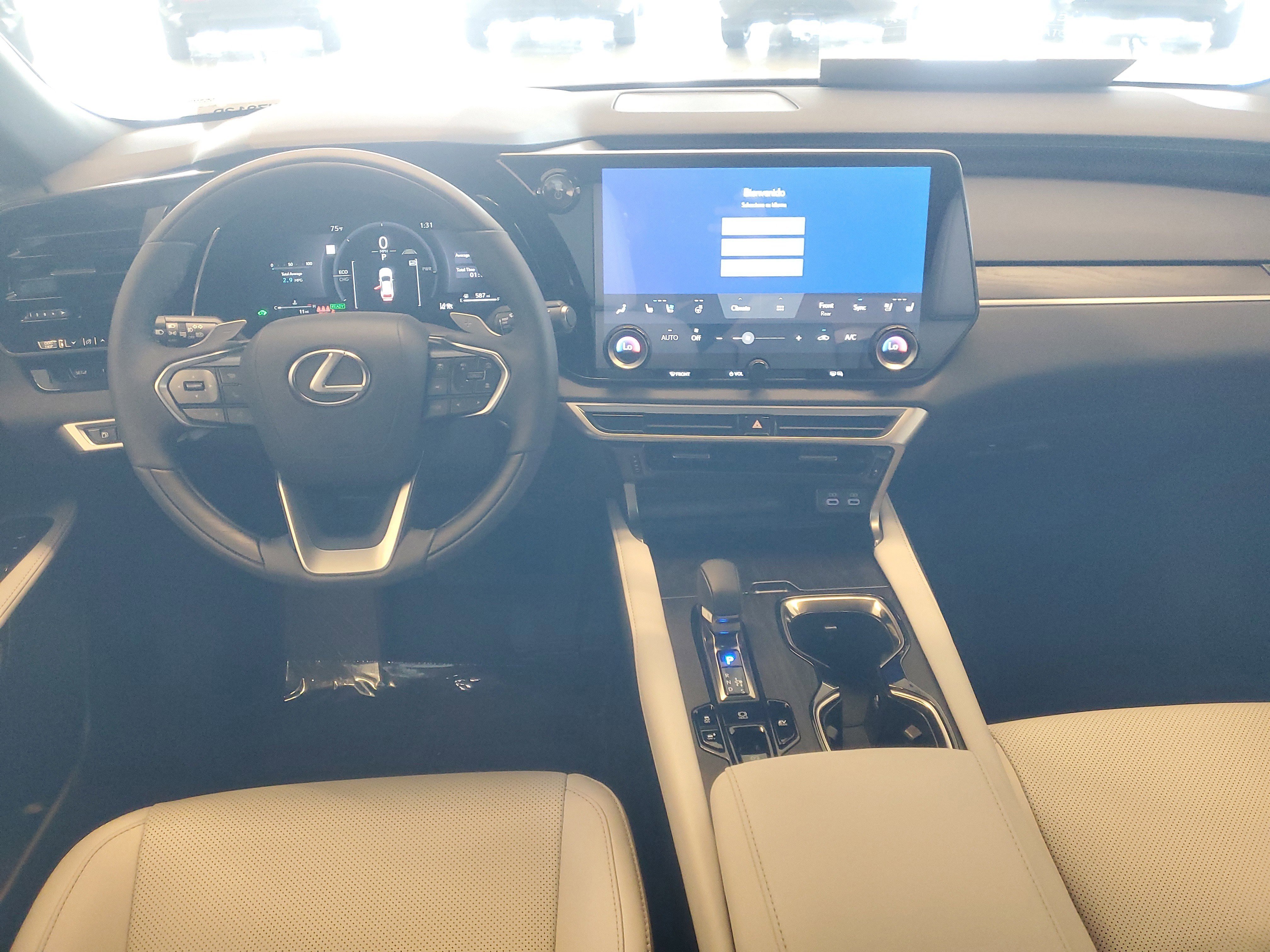 Used 2025 Lexus RX 350h image 15