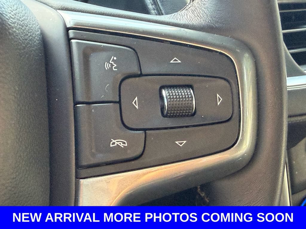 Used 2022 Chevrolet Tahoe LT w/ Luxury Package RWD image 33