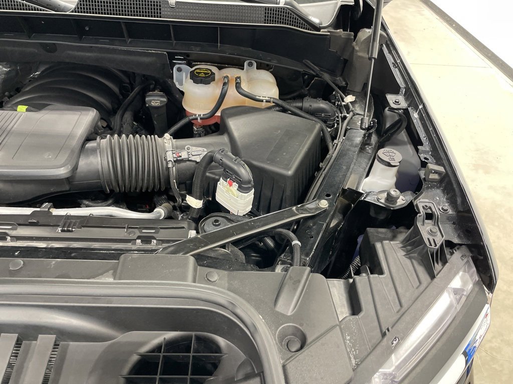 Used 2025 Chevrolet Silverado 1500 LT image 31