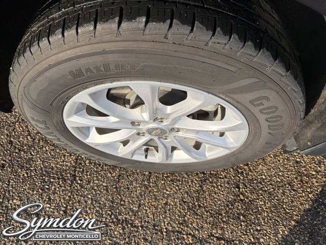 Used 2020 Chevrolet Equinox LT image 25