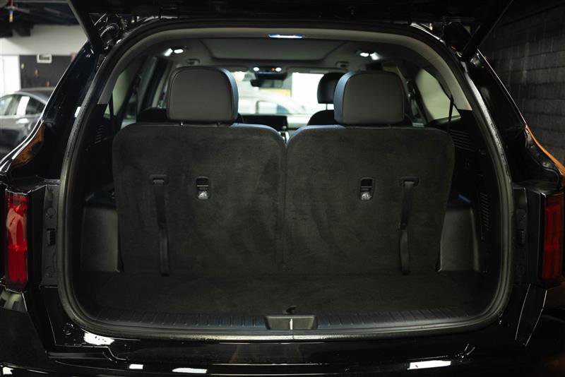 Used 2022 Kia Sorento SX w/ Panoramic Sunroof Package image 7
