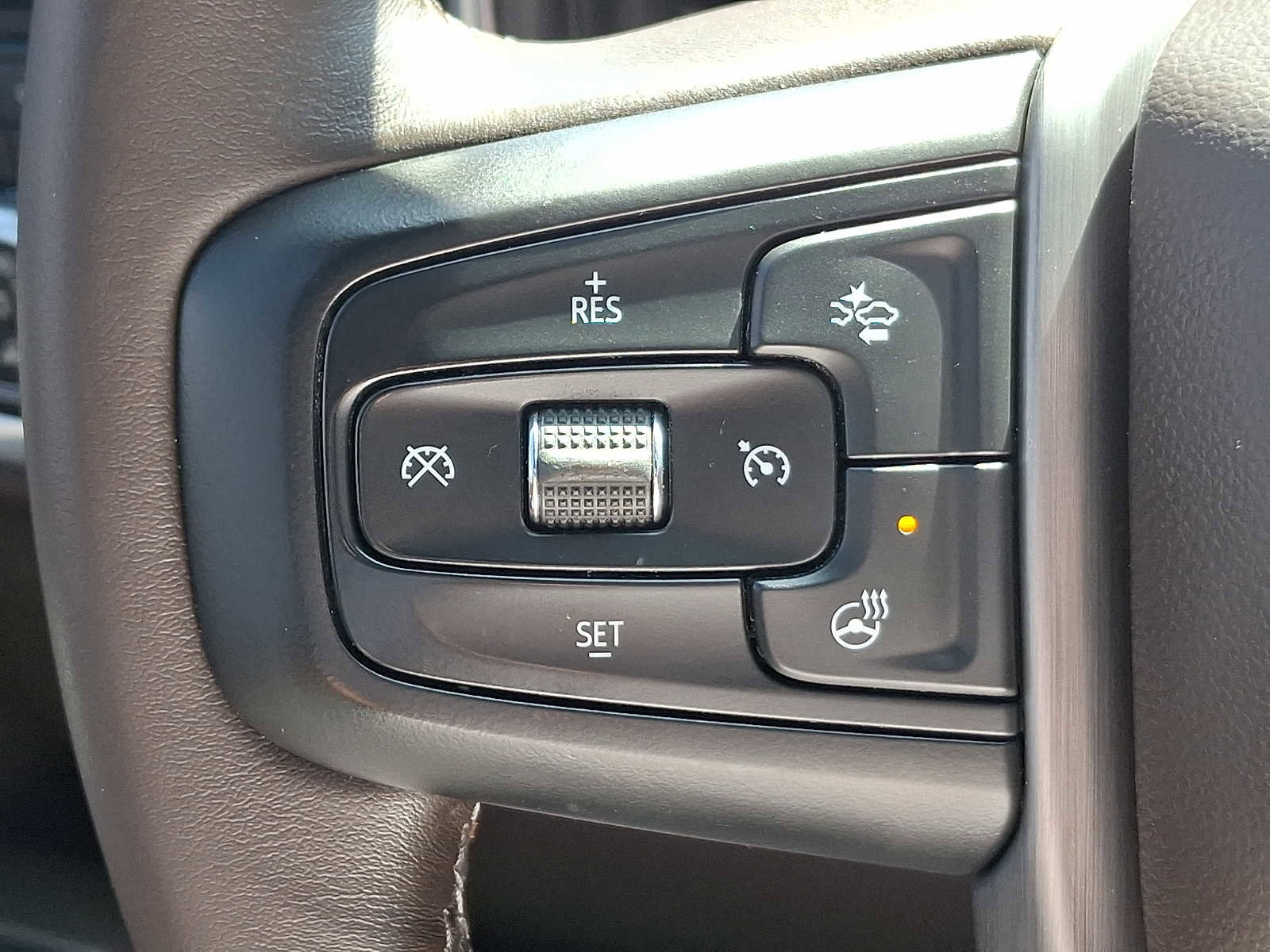 Used 2023 GMC Sierra 2500 Denali w/ Denali Ultimate Package image 24