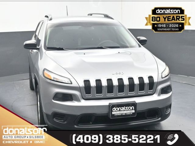 Used 2016 Jeep Cherokee Sport image 3